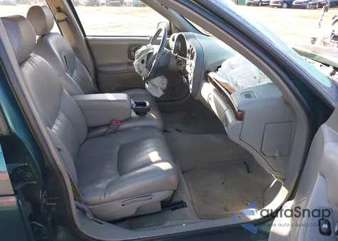 1998 Chevrolet Lumina Ls from USA, damaged, VIN 2G1WL52M8W9184027